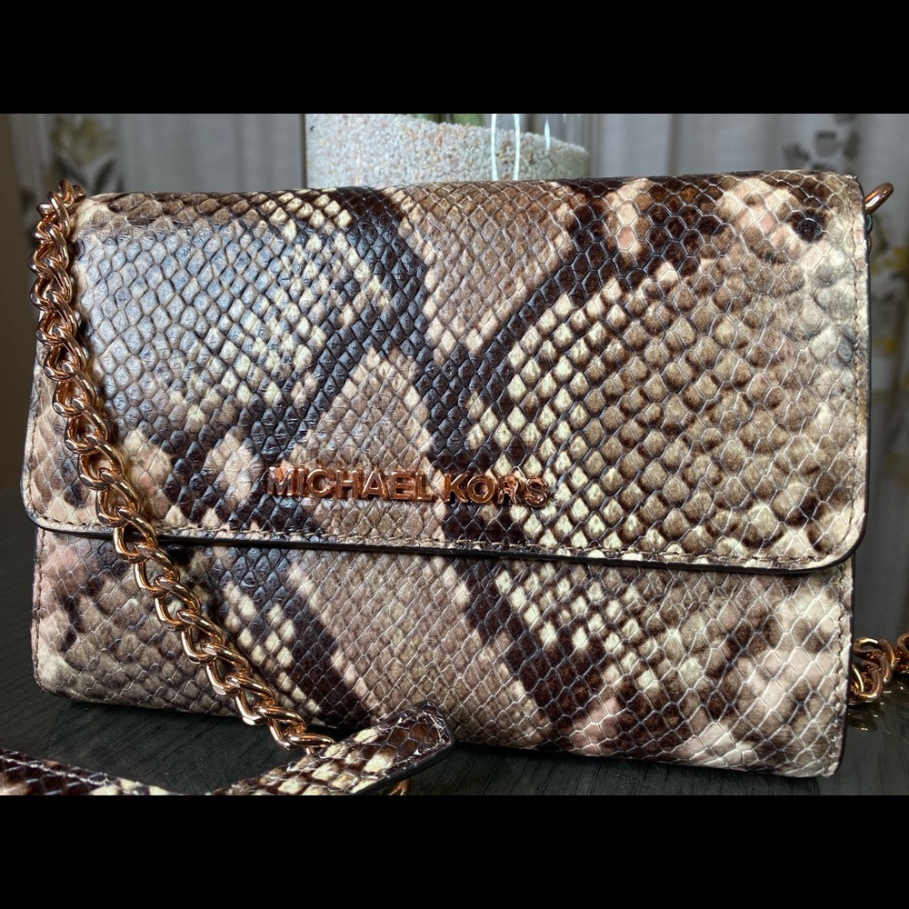 Michael Kors Crossbody